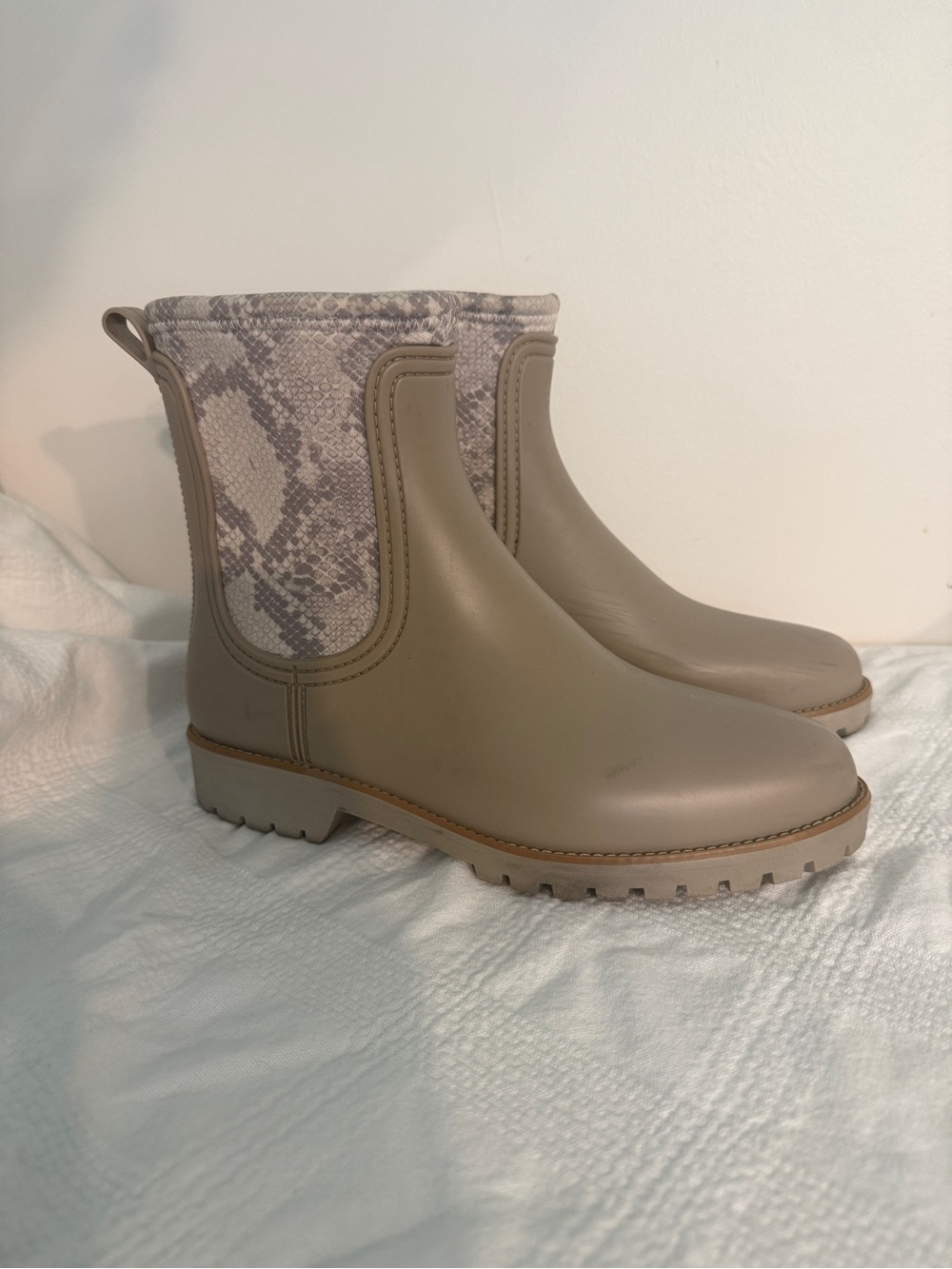 Bernardo Zola Chelsea Rain Boots